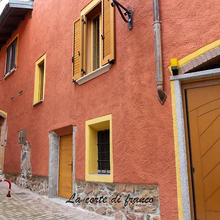 La Corte Di Franco * Brusimpiano
